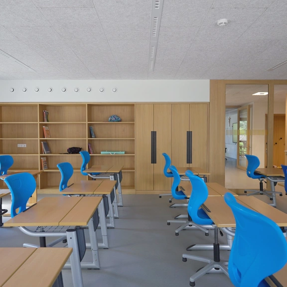 Scuola media Prato all`Isarco